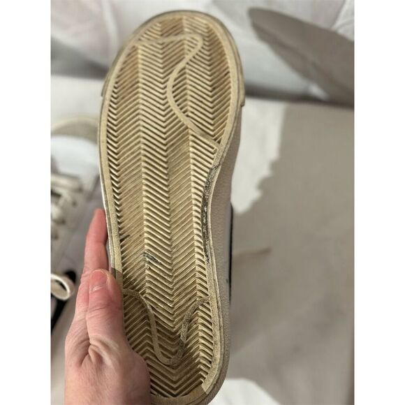 Nike Blazer Mid '77 Women’s Sneakers White/Black Size 7 Activewear Workout Gym - Picture 9 of 9